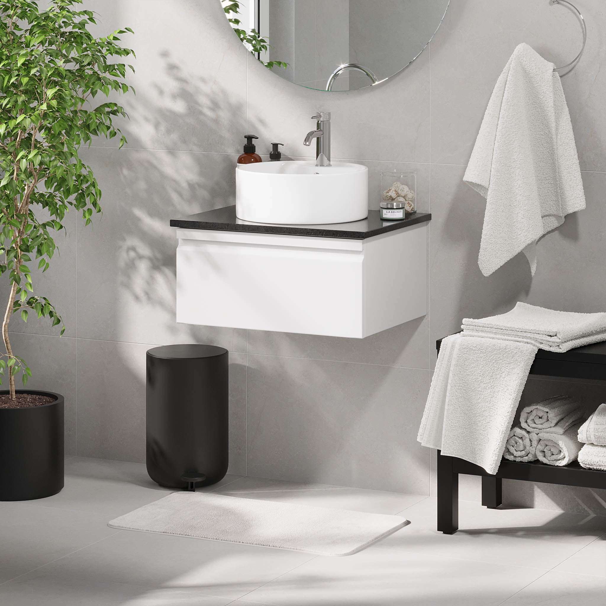 Mirage Badrumsmöbler med svart bänkskiva, Mattvit